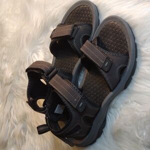 Khombu Barracuda fisherman sandals brown sz 8